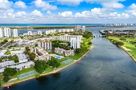 364 Golfview Road North Palm Beach FL 33408