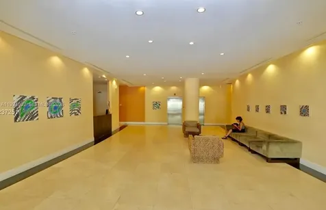 2200 NE 4th Avenue Miami FL 33137