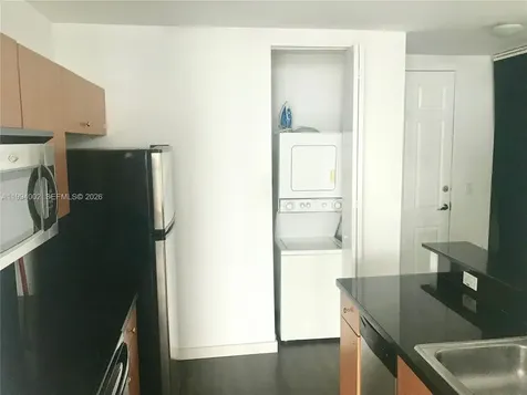 2200 NE 4th Avenue Miami FL 33137