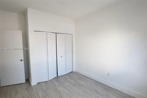 835 SW 8th Avenue Miami FL 33130