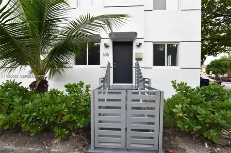 835 SW 8th Avenue Miami FL 33130