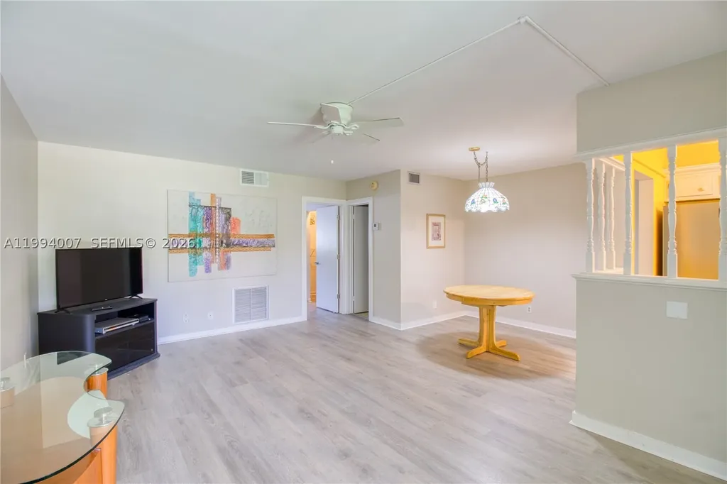804 SE 7th Street Deerfield Beach FL 33441