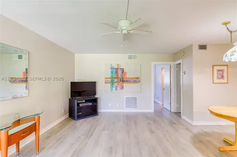 804 SE 7th Street Deerfield Beach FL 33441