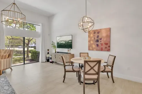 4444 NW 8th Court Plantation FL 33317