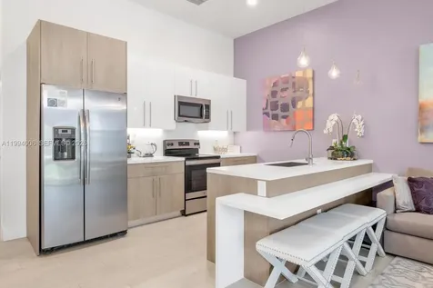 4444 NW 8th Court Plantation FL 33317