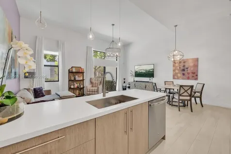 4444 NW 8th Court Plantation FL 33317
