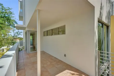 163 N Shore Drive Miami Beach FL 33141