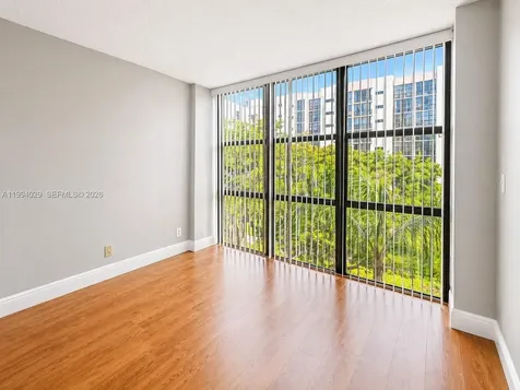 17011 N Bay Road Sunny Isles Beach FL 33160