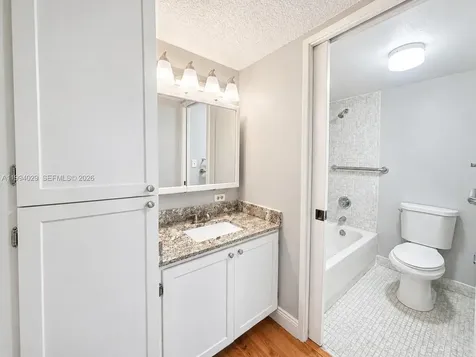 17011 N Bay Road Sunny Isles Beach FL 33160