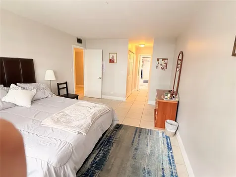8101 SW 72nd Avenue Miami FL 33143