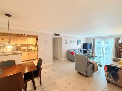 8101 SW 72nd Avenue Miami FL 33143
