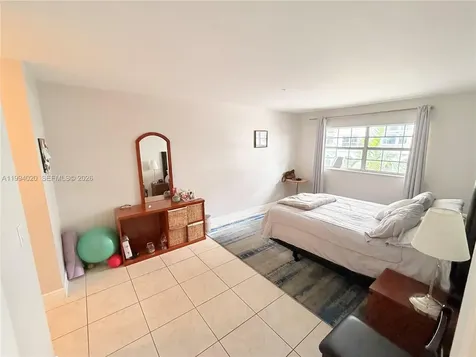 8101 SW 72nd Avenue Miami FL 33143