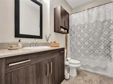 20973 NW 1st Drive Pembroke Pines FL 33029