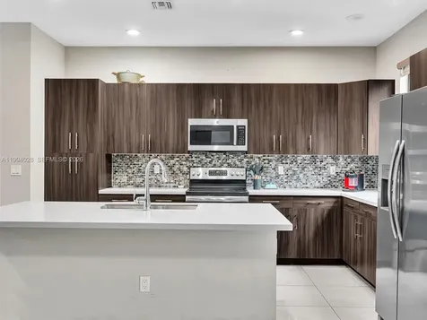 20973 NW 1st Drive Pembroke Pines FL 33029