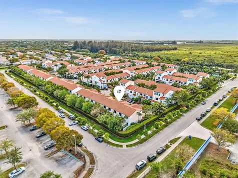 20973 NW 1st Drive Pembroke Pines FL 33029