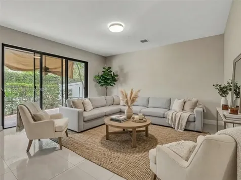 20973 NW 1st Drive Pembroke Pines FL 33029