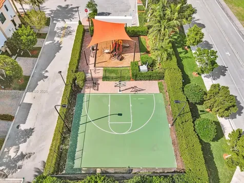 20973 NW 1st Drive Pembroke Pines FL 33029
