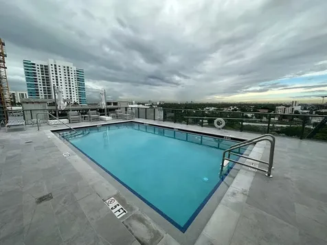 239 SW 9th Street Miami FL 33130