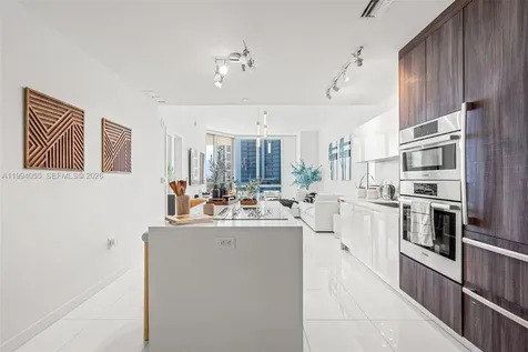851 NE 1st Avenue Miami FL 33132