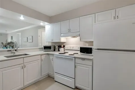 1001 NW 45th Street Deerfield Beach FL 33064