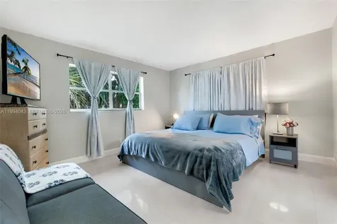 1001 NW 45th Street Deerfield Beach FL 33064