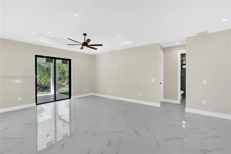 2102 E 13th Street Lehigh Acres FL 33972