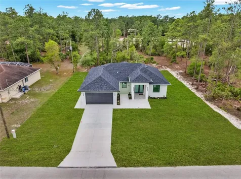 2102 E 13th Street Lehigh Acres FL 33972