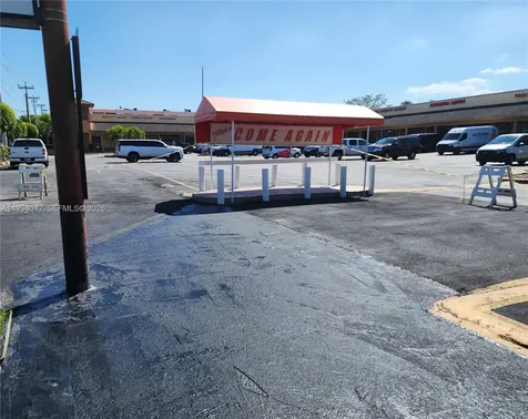 5390 W 12 Avenue Hialeah FL 33012