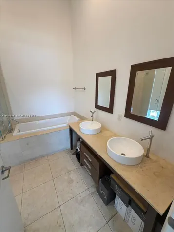 475 Brickell Avenue Miami FL 33131