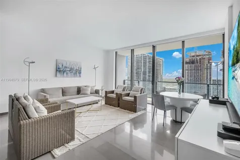 68 SE 6th Street Miami FL 33131
