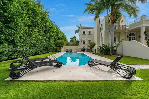 585 Arvida Parkway Coral Gables FL 33156
