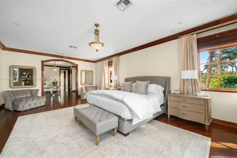 585 Arvida Parkway Coral Gables FL 33156