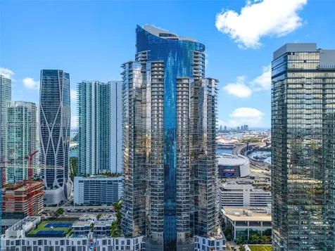 851 NE 1st Avenue Miami FL 33132