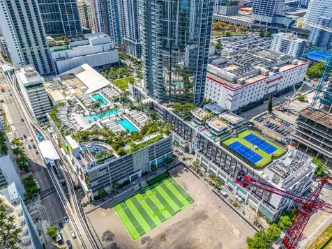 851 NE 1st Avenue Miami FL 33132