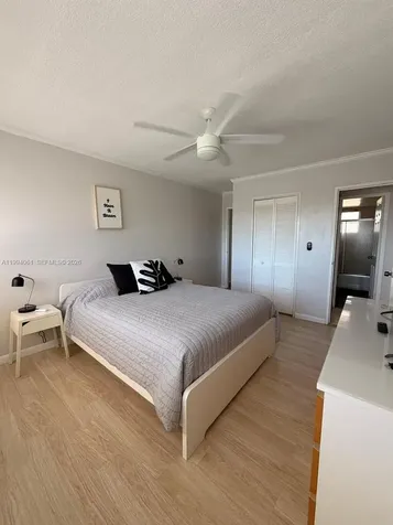 220 Kings Point Drive Sunny Isles Beach FL 33160