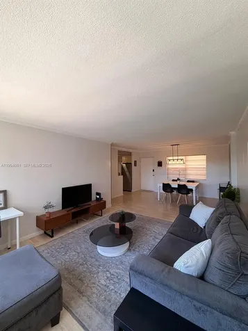 220 Kings Point Drive Sunny Isles Beach FL 33160