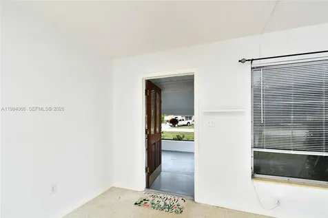 25 N Maples Street Lehigh Acres FL 33936