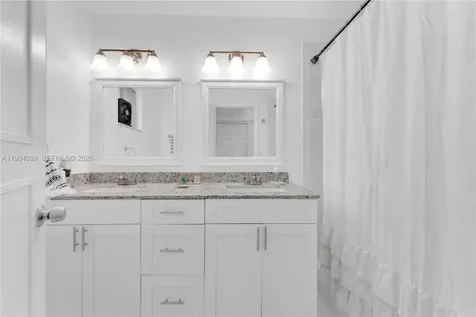 10003 Costa Del Sol Boulevard Doral FL 33178
