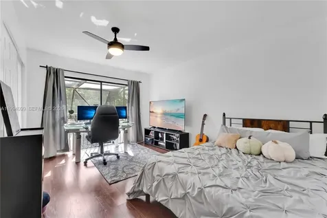 10003 Costa Del Sol Boulevard Doral FL 33178