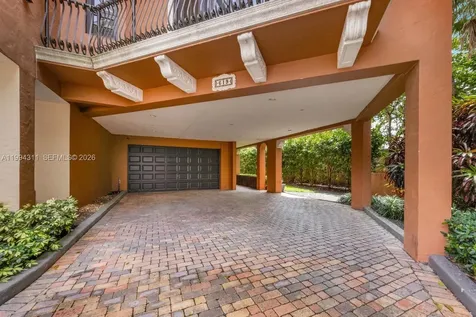 3471 Main Highway Miami FL 33133