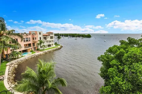 3471 Main Highway Miami FL 33133