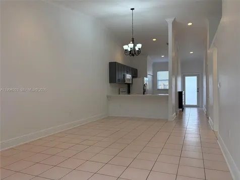 6702 NW 190th Street Hialeah FL 33015