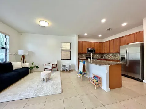 649 NE 191st Street Miami FL 33179