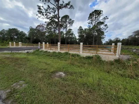 610 S Quebrada Street Clewiston FL 33440