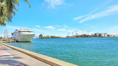 335 S Biscayne Boulevard Miami FL 33131