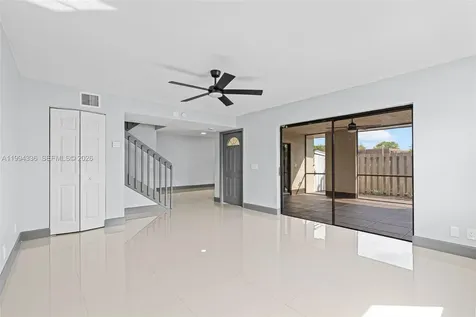 4843 NW 95th Avenue Sunrise FL 33351