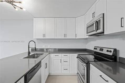 4843 NW 95th Avenue Sunrise FL 33351