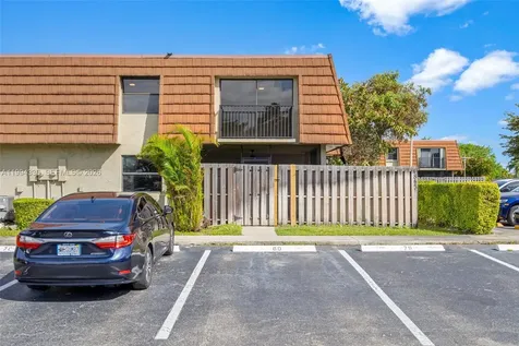 4843 NW 95th Avenue Sunrise FL 33351