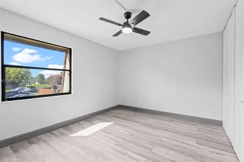 4843 NW 95th Avenue Sunrise FL 33351