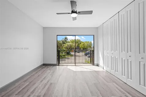 4843 NW 95th Avenue Sunrise FL 33351